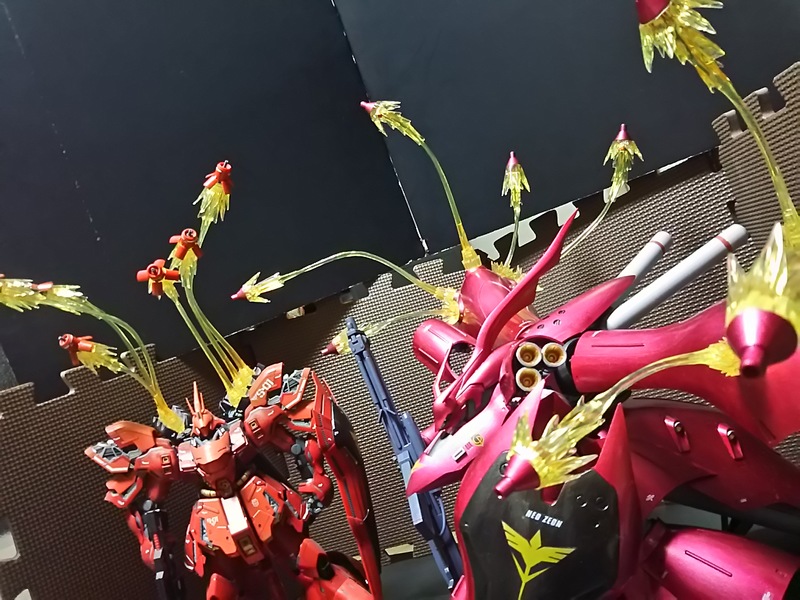 ファンネルのエフェクト付き