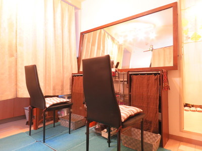 サロン店内