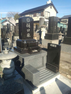 　間口1.2m　奥行き1.5m　　（縦型）