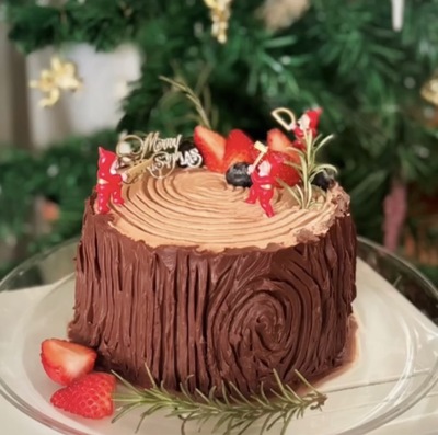 切り株ケーキ