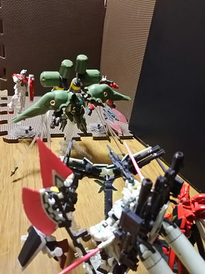 ジム、ガンキャノン参戦