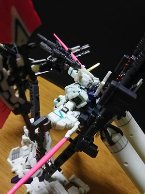 背後から