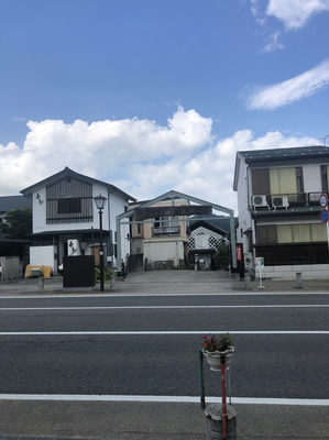 スタジオ雅正面入口