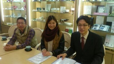 柴原氏トークショーのMCさんと