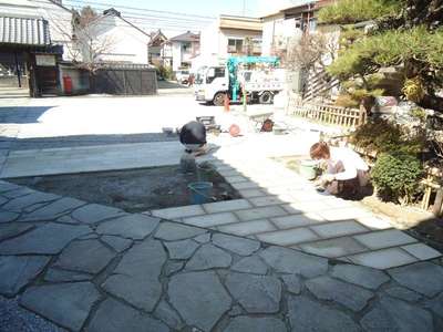 寺院　石畳工事