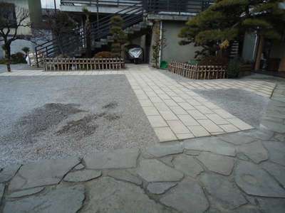 寺院石畳