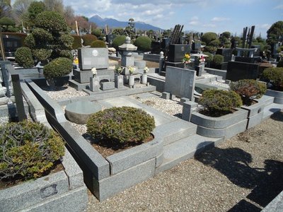 八幡霊園　第２種　洋型自由