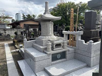 宝篋印塔型墓石　　NO.１