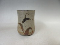 西岡小十（小次郎窯）「絵唐津湯吞」